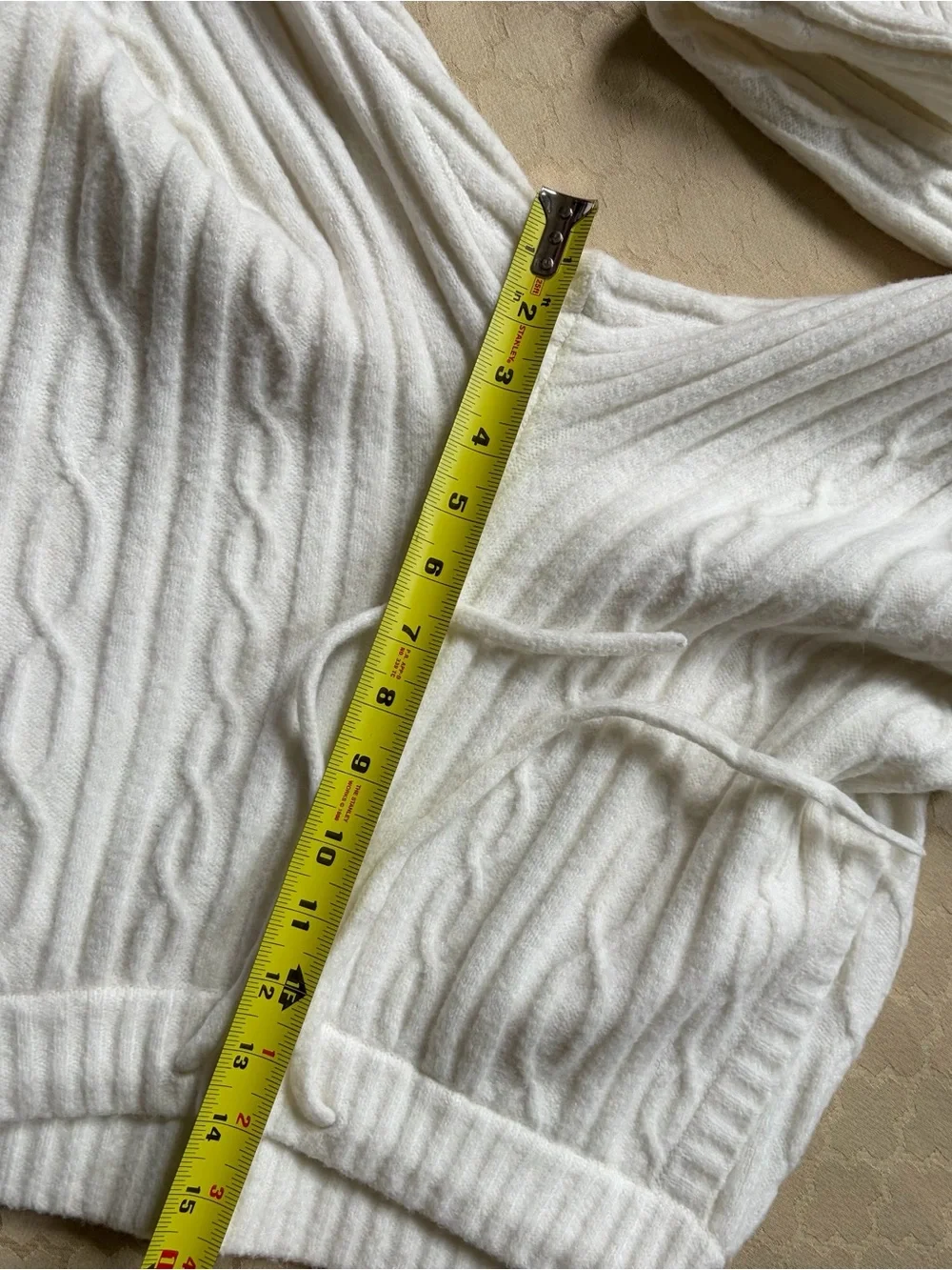 NWT ALO Yoga White Cable Knit Winter Bliss Pant Jogger Sweatpant Size Large - Picture 11 of 11